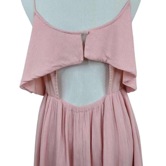 Topshop Petites light pink top overlay dress w/cutout back detail. Size 8 petite - Picture 5 of 14